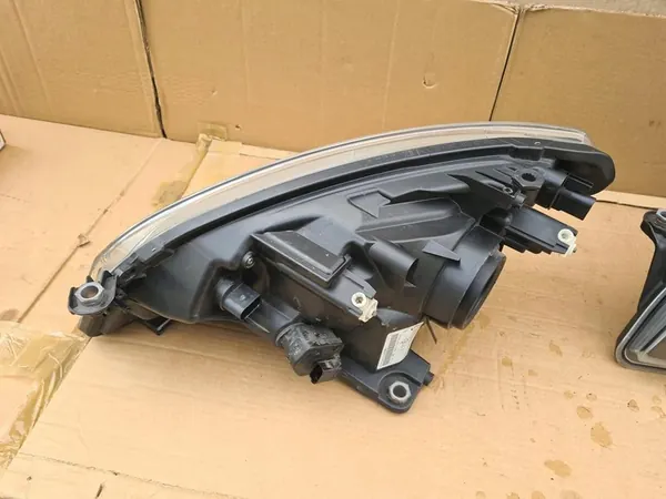 Oikea Etuvalo Skoda Citigo OE 1ST941016D image 3