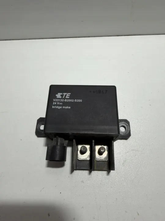 Relé de Aquecimento V23132-B2002-B200 para Ford F-Max 500 image 2