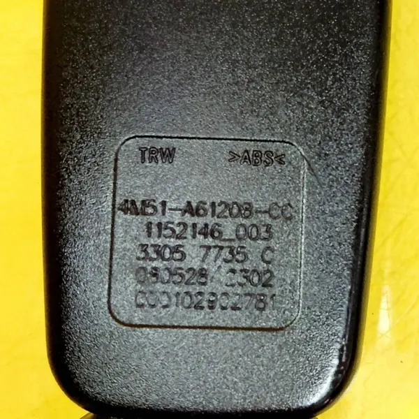 Rechter vorderer Gurtverschluss OEM DRC100210 Ford image 6