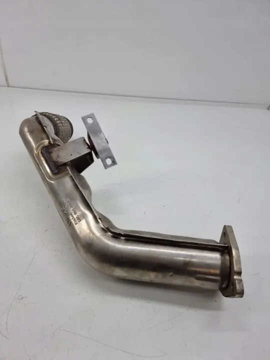Pakoputken liitos OEM 80A253350CE Audi Q5/SQ5:lle image 4