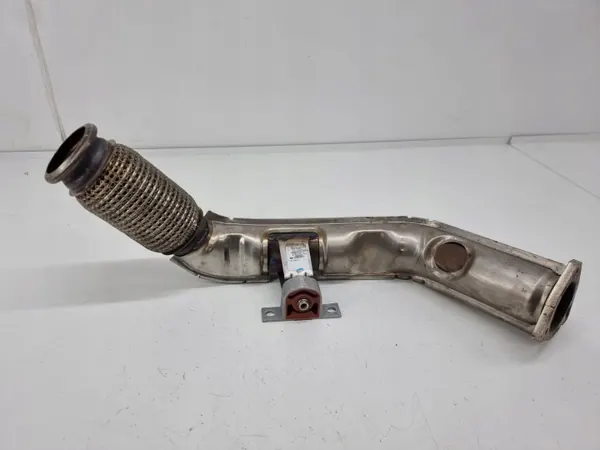 Pakoputken liitos OEM 80A253350CE Audi Q5/SQ5:lle image 5