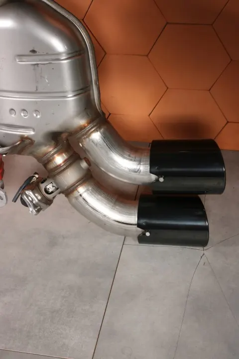 Système d'échappement BMW M5 G90 G99 OEM 7886063 image 8