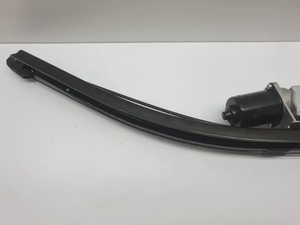 Motor de puerta corredera OEM 68368918AF Chrysler image 3