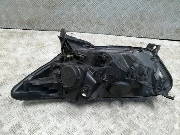 Oikea Etuvalo Renault Captur I 260104476R image 4