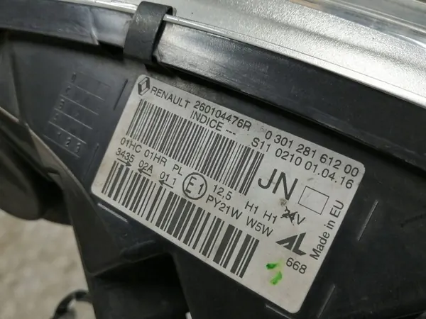 Oikea Etuvalo Renault Captur I 260104476R image 7
