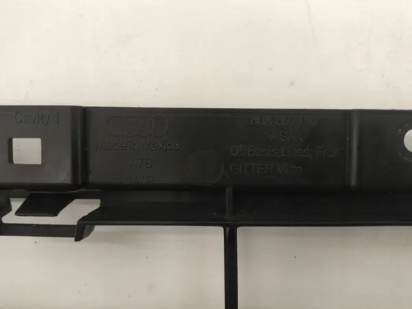 Audi Q5 Front Bumper Grill image 3