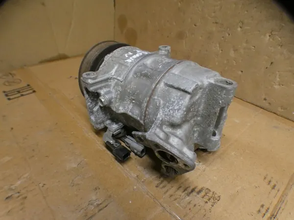 COMPRESSORE CLIMATIZZATORE RENAULT MEGANE IV 1.5 DCI 926002410R image 7