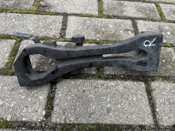 Hytthållare Höger Ford F-Max OEM Begagnad image 3