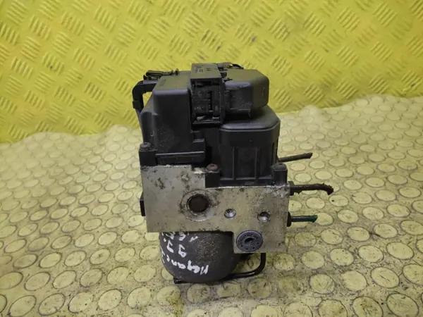 Bomba ABS Renault OEM 0265216678 - Usado image 6