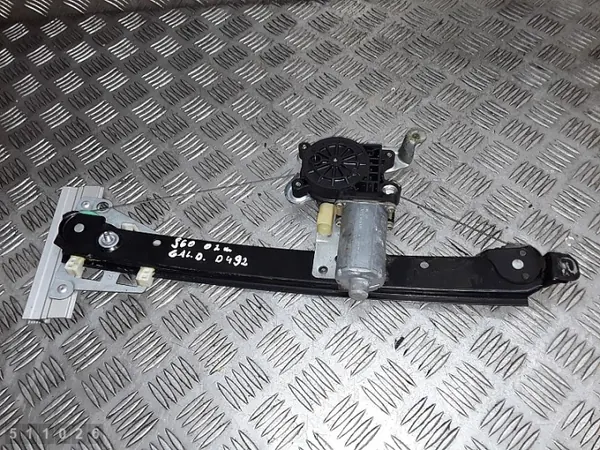 Volvo S60 Ikkunan säädin OEM AM-511026 Käytetty image 2