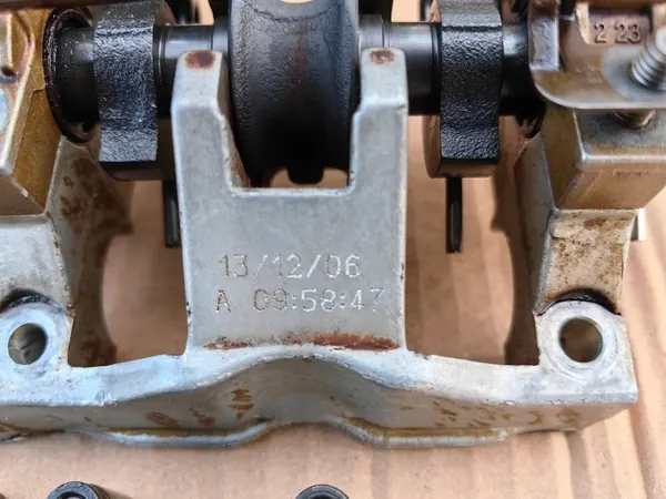 Arbre à cames excentrique BMW N42 N46 OEM - Complet image 6