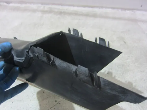 BMW X3 F25 Rechter remluchtinlaatkanaal OEM 51747210486 image 4