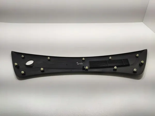 Tesla Model 3 etukannen peite OEM 1081675-00-E image 4