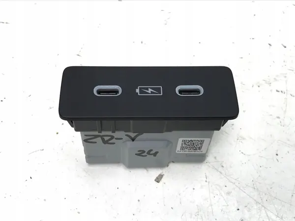 Port USB-C Honda OEM 8A350TJBA013M1 pour ZR-V 2024 image 2