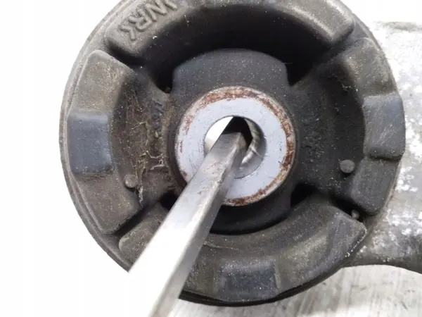 Achterdifferentieelbevestiging Lexus RX III OEM 48060 - Gebruikt image 3