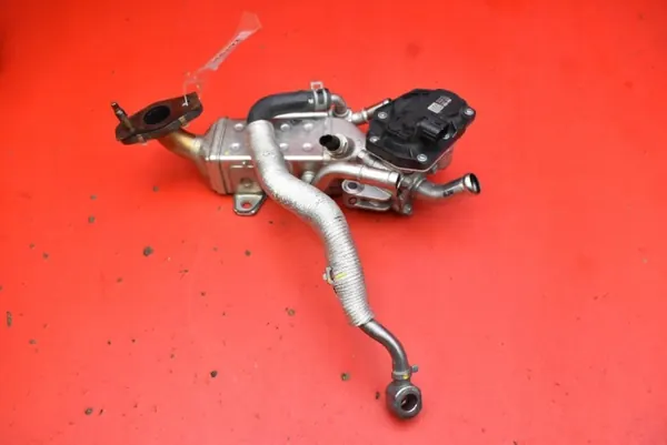 Refrigerador EGR OEM 28400-2M401 para Hyundai Tucson 1.6 Híbrido image 2