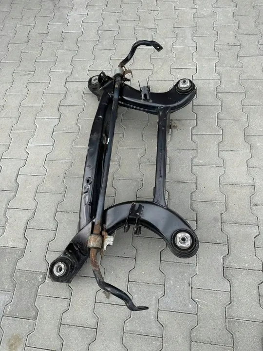 Mercedes W213 achterophanging arm OEM A2043520706 image 4