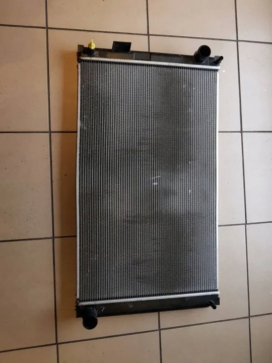Toyota OE 422135-3180 Wasserkühler - Gebraucht image 2