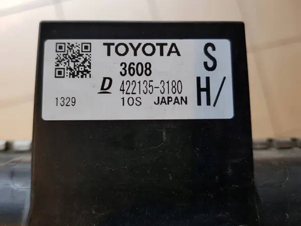 Toyota OE 422135-3180 Wasserkühler - Gebraucht image 3