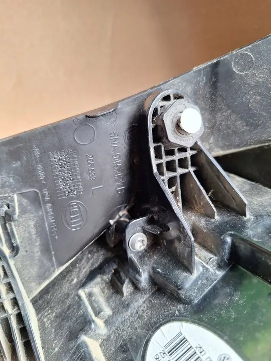 Luz Trasera Izquierda VW Tiguan II 5NA image 7