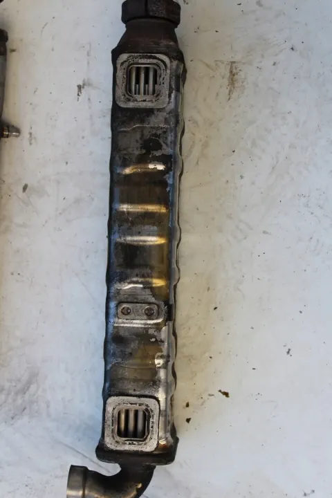 Refroidisseur EGR d'occasion OEM A9361420779 Mercedes Atego image 6