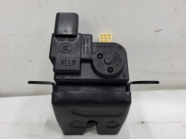 Hyundai Kona kofferbakslot OEM 81230-G6010 - Gebruikt image 2