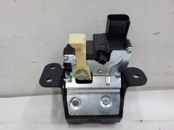 Hyundai Kona kofferbakslot OEM 81230-G6010 - Gebruikt image 3
