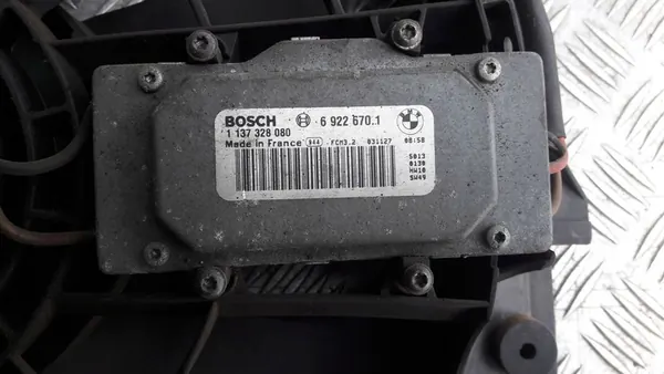 BMW 3 E46 Kylarrubrik image 5