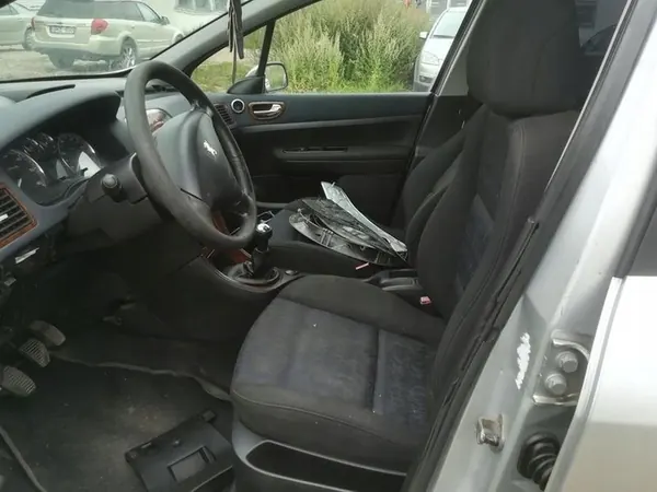 Peugeot 307 Motoroljepanna 2002 2.0L 9641726880 image 9