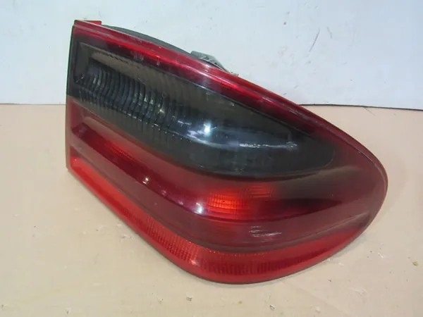 Mercedes-Benz E W210 2000 Rechter achterlicht image 2