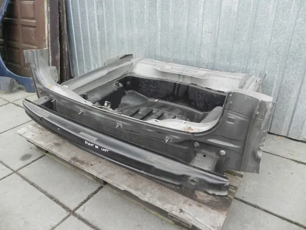OEM 11 takavetokoukku Volkswagen Passat B6:lle image 3