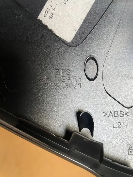 Volkswagen Golf VIII Couvre-rétroviseur gauche OEM 23383021 image 3