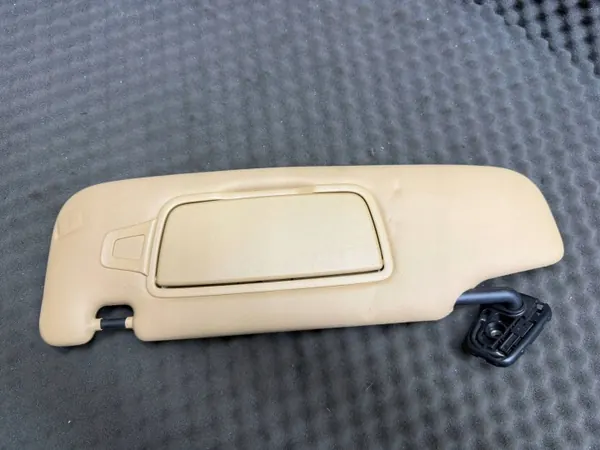 OEM 99173103104 aurinkosuoja Porsche 911 peilille image 3