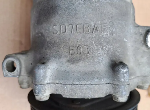 Compresseur de Climatisation Citroen C5 III X7 2.0 HDI image 9