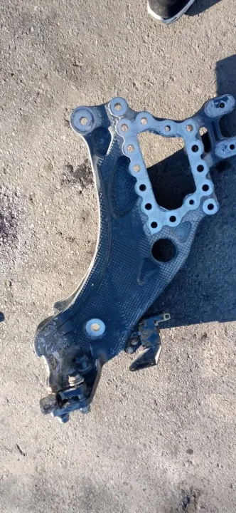 Support de ressort Mercedes Actros MP4 OEM A96032223801 image 3