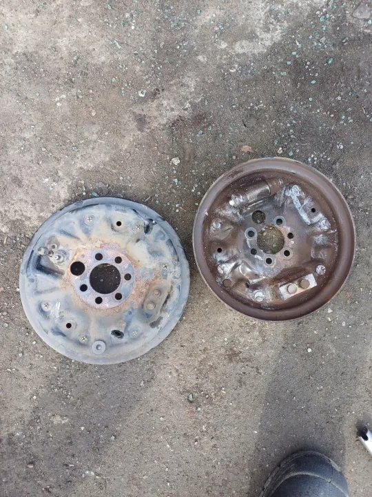 OEM Tarcze kotwiczne abs tylne 2 sztstan bdb 24,5 mm  Vw Polo 6n1 1996r Foto Taka-ABS-jarruscheibit image 2