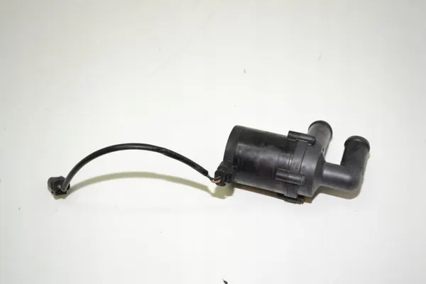 Webasto-Pumpe OEM 9031195B für Scania L,P,G,R,S image 4