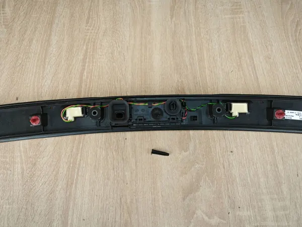 Garniture de coffre BMW Série 8 OEM 7446336 - Occasion image 10