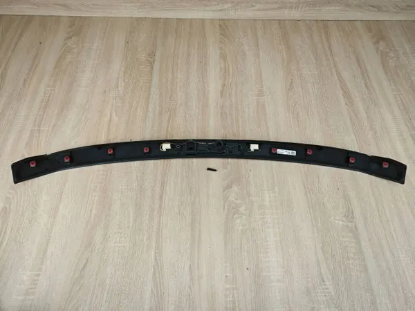 Garniture de coffre BMW Série 8 OEM 7446336 - Occasion image 8
