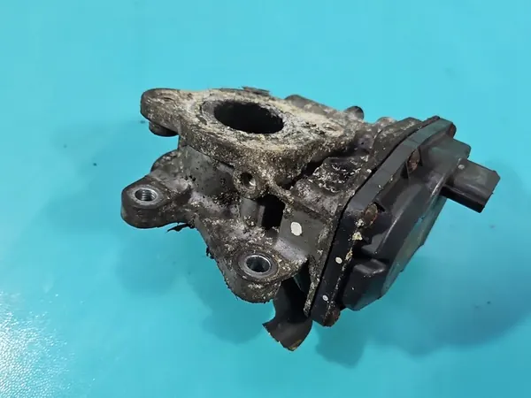 EGR-venttiili Opel Movano III 2.3 CDTI 8201353607 image 3