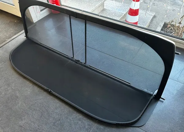 Deflector de viento BMW M4 F33 OEM 177353-10 image 4