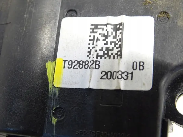 Tesla Model 3 lämmittimen klapin moottori OEM T92882B image 3