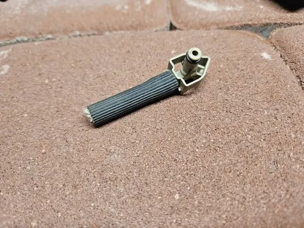 Bränsleöverloppsrör OEM 55486055 för Opel 2.0D image 2