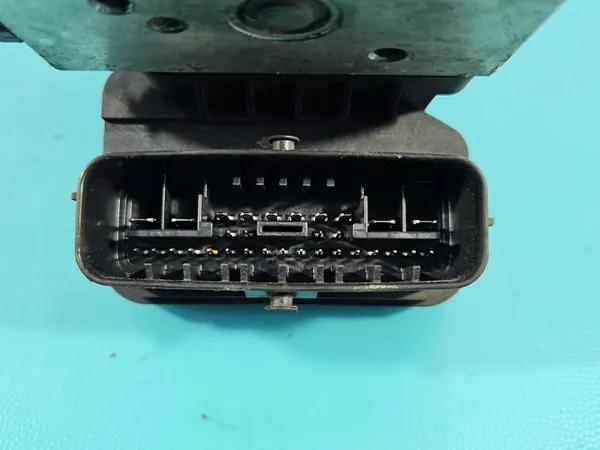 Pompe ABS OEM 44510-12600 pour Toyota Corolla E21 image 3