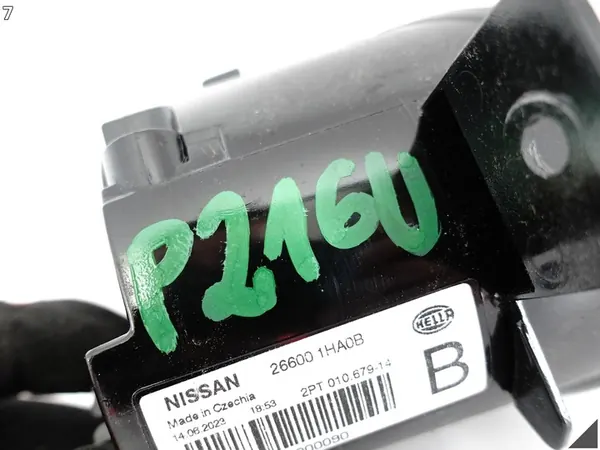 Nissan Note Pulsar Navara E-NV200 DRL Halógeno Direito Frontal image 8