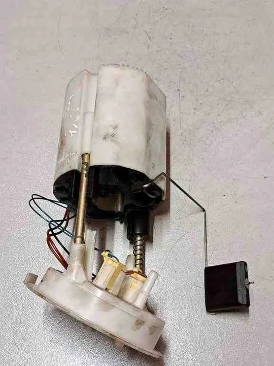 Brandstofpomp BMW 1 (E87) 2.0L Diesel 2006 A2C53025278 image 2