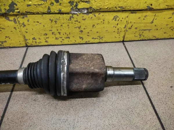 SAAB 9-3 II 1.9 TID Vänster Framdrev 13166590 image 2