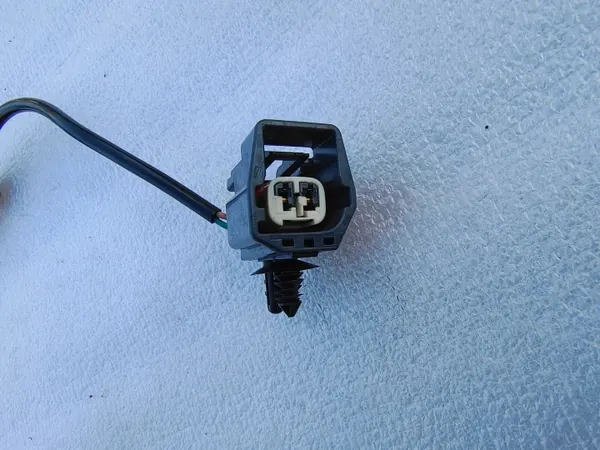 Sensor Temperatura Refrigerante Jaguar OEM G4D3-6G004-AC image 3