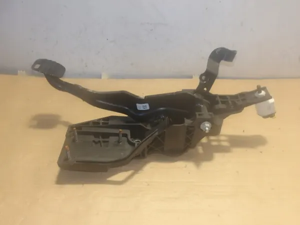 Rempedaal OEM 981615218000 voor Peugeot Rifter 1.5D image 4