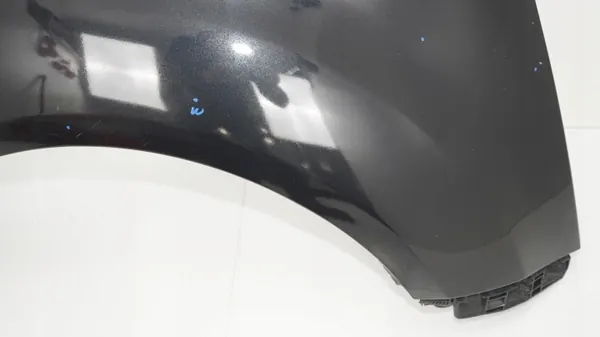Kia Venga etu oikea lokasuoja OEM 360184799 image 6